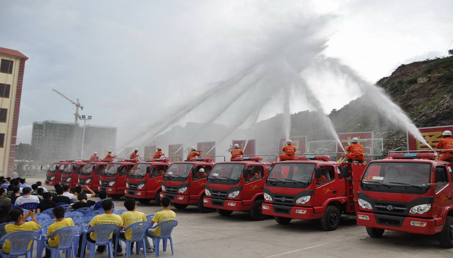 新东日专汽为大家讲解简易消防车和消防车的区别？